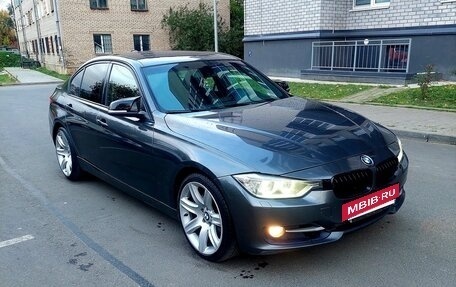 BMW 3 серия, 2013 год, 1 380 000 рублей, 2 фотография