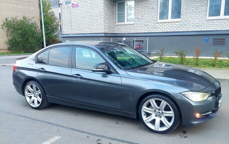 BMW 3 серия, 2013 год, 1 380 000 рублей, 3 фотография