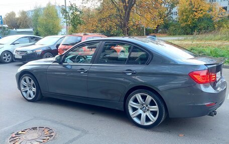 BMW 3 серия, 2013 год, 1 380 000 рублей, 8 фотография