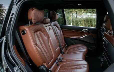 BMW X7, 2021 год, 7 400 000 рублей, 17 фотография