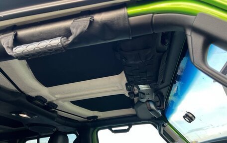 Jeep Wrangler, 2018 год, 4 300 000 рублей, 13 фотография