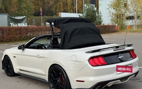Ford Mustang VI рестайлинг, 2017 год, 2 490 000 рублей, 11 фотография
