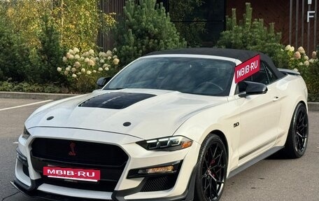 Ford Mustang VI рестайлинг, 2017 год, 2 490 000 рублей, 3 фотография