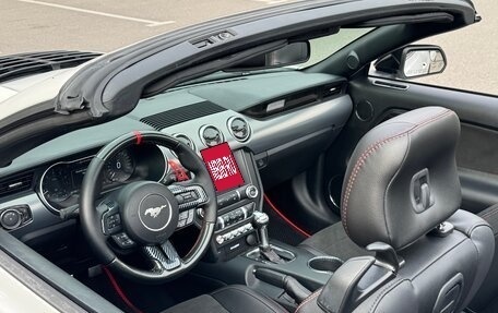 Ford Mustang VI рестайлинг, 2017 год, 2 490 000 рублей, 25 фотография