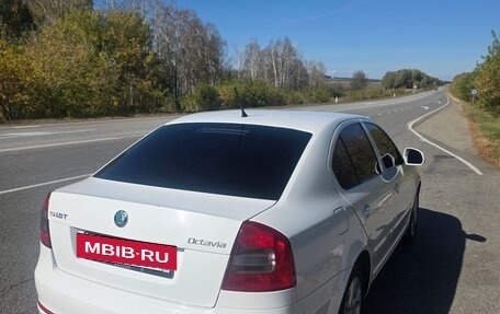 Skoda Octavia, 2012 год, 900 000 рублей, 3 фотография