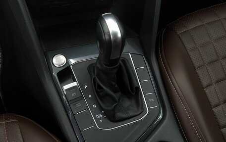 Volkswagen Tiguan II, 2020 год, 2 347 000 рублей, 14 фотография