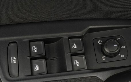 Volkswagen Tiguan II, 2020 год, 2 347 000 рублей, 8 фотография