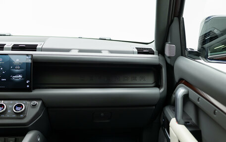 Land Rover Defender II, 2022 год, 12 590 000 рублей, 21 фотография