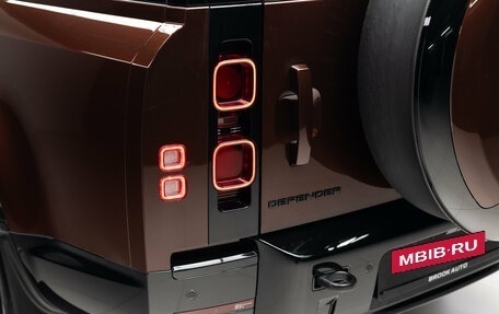 Land Rover Defender II, 2022 год, 12 590 000 рублей, 38 фотография