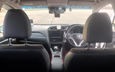 Honda Shuttle II, 2018 год, 1 410 000 рублей, 10 фотография