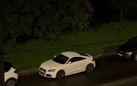 Audi TT, 2011 год, 1 890 000 рублей, 6 фотография