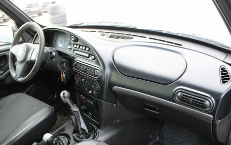 Chevrolet Niva I рестайлинг, 2011 год, 389 000 рублей, 8 фотография