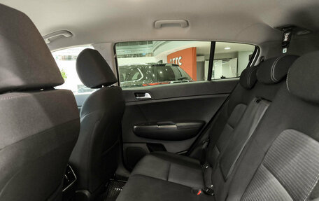KIA Sportage IV рестайлинг, 2021 год, 1 950 000 рублей, 12 фотография