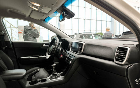 KIA Sportage IV рестайлинг, 2021 год, 1 950 000 рублей, 11 фотография