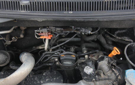 Volkswagen Multivan T5, 2007 год, 800 000 рублей, 5 фотография