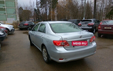 Toyota Corolla, 2012 год, 650 000 рублей, 3 фотография