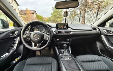 Mazda 6, 2016 год, 2 490 000 рублей, 13 фотография