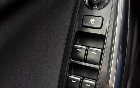Mazda 6, 2016 год, 2 490 000 рублей, 24 фотография