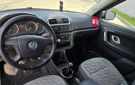 Skoda Fabia II, 2009 год, 420 000 рублей, 6 фотография