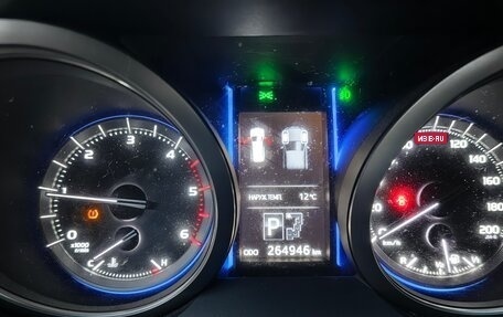 Toyota Land Cruiser Prado 150 рестайлинг 2, 2014 год, 2 970 000 рублей, 3 фотография