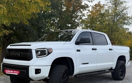 Toyota Tundra II, 2014 год, 4 150 000 рублей, 2 фотография