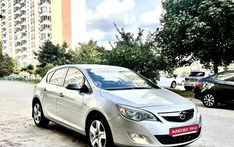 Opel Astra J, 2011 год, 745 000 рублей, 6 фотография