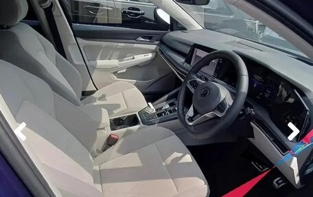 Volkswagen Golf VIII, 2021 год, 2 300 000 рублей, 9 фотография