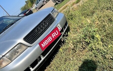 Audi A4, 2000 год, 450 000 рублей, 2 фотография