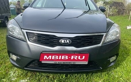 KIA cee'd I рестайлинг, 2010 год, 420 000 рублей, 1 фотография