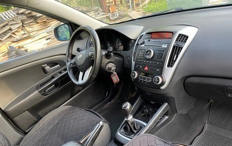 KIA cee'd I рестайлинг, 2010 год, 420 000 рублей, 10 фотография