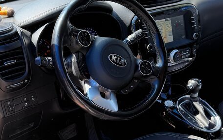 KIA Soul II рестайлинг, 2018 год, 1 600 000 рублей, 2 фотография