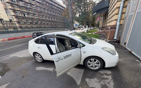Toyota Prius, 2009 год, 1 180 000 рублей, 7 фотография
