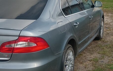 Skoda Superb III рестайлинг, 2012 год, 1 050 000 рублей, 8 фотография
