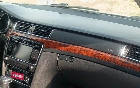Skoda Superb III рестайлинг, 2012 год, 1 050 000 рублей, 15 фотография