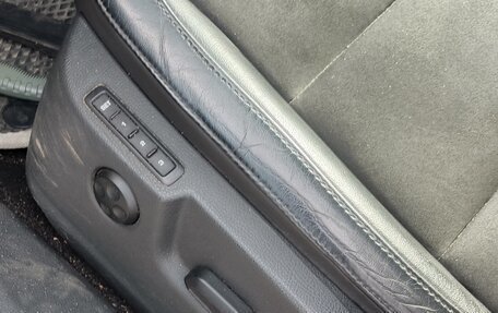 Skoda Superb III рестайлинг, 2012 год, 1 050 000 рублей, 29 фотография