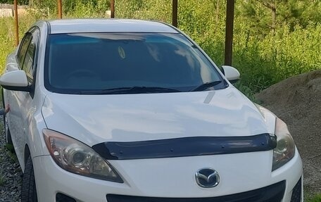 Mazda Axela, 2013 год, 890 000 рублей, 1 фотография
