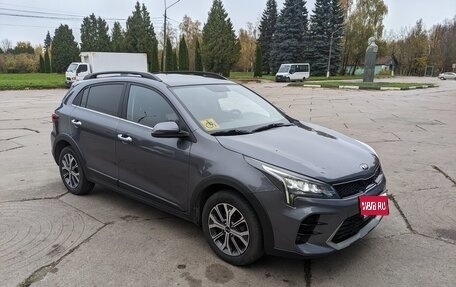 KIA Rio IV, 2021 год, 2 100 000 рублей, 1 фотография