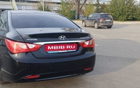 Hyundai Sonata VI, 2012 год, 920 000 рублей, 8 фотография