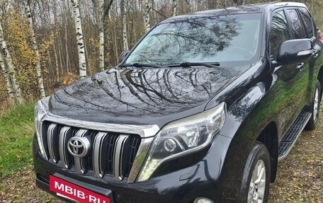 Toyota Land Cruiser Prado 150 рестайлинг 2, 2014 год, 2 990 000 рублей, 6 фотография
