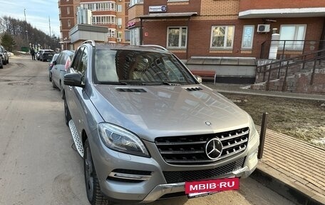Mercedes-Benz M-Класс, 2012 год, 2 390 000 рублей, 2 фотография