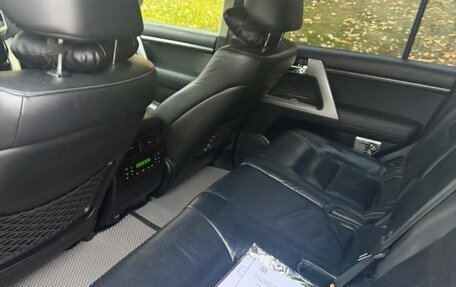 Toyota Land Cruiser 200, 2012 год, 4 130 000 рублей, 10 фотография
