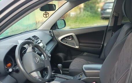 Toyota RAV4, 2010 год, 1 250 000 рублей, 6 фотография