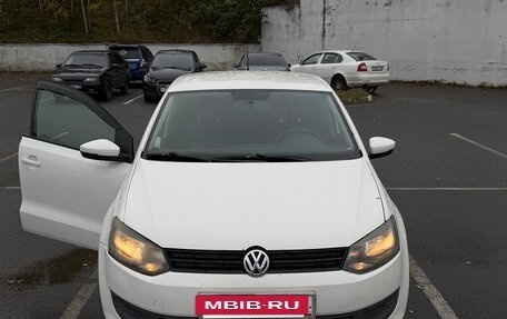 Volkswagen Polo VI (EU Market), 2010 год, 520 000 рублей, 2 фотография