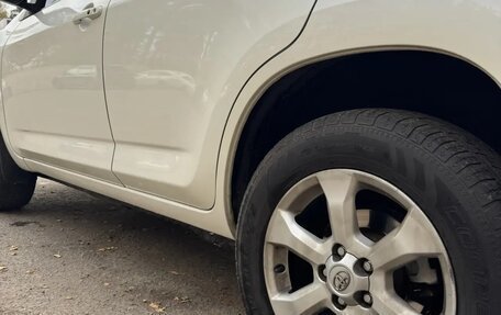 Toyota RAV4, 2011 год, 1 450 000 рублей, 4 фотография