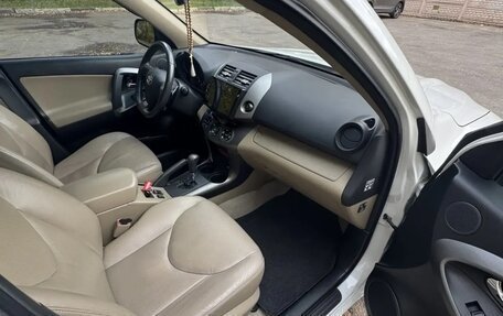 Toyota RAV4, 2011 год, 1 450 000 рублей, 16 фотография