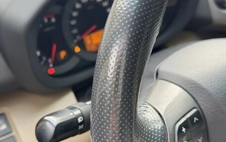 Toyota RAV4, 2011 год, 1 450 000 рублей, 12 фотография