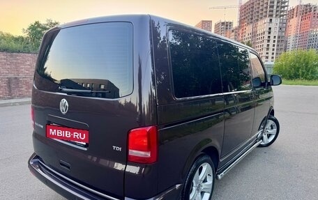 Volkswagen Multivan T5, 2011 год, 2 650 000 рублей, 13 фотография