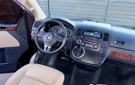 Volkswagen Multivan T5, 2011 год, 2 650 000 рублей, 26 фотография