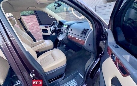 Volkswagen Multivan T5, 2011 год, 2 650 000 рублей, 23 фотография