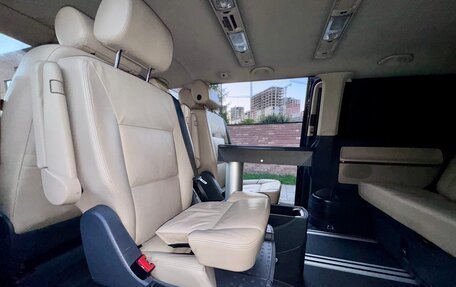 Volkswagen Multivan T5, 2011 год, 2 650 000 рублей, 38 фотография